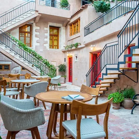 Hotel Off Chania (Crete)