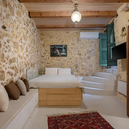 Off Hotel Chania (Crete)