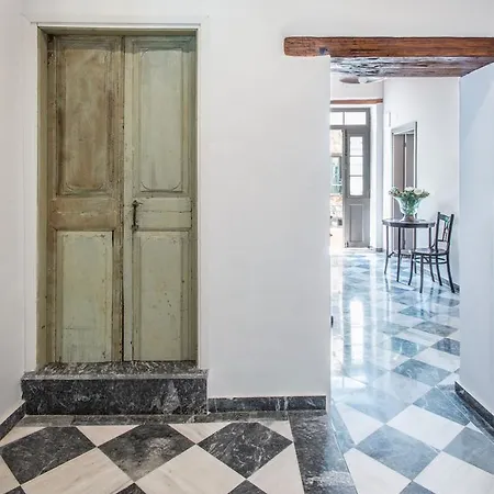 Off Hotel Chania (Crete)