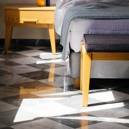 Off Hotel Chania (Crete)