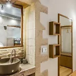 Off Hotel 3*