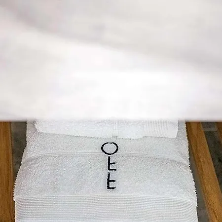 Otel Off Hanya