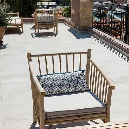 Off Отель Ханья