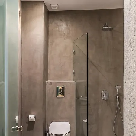 Hotell Off Chania (Crete)